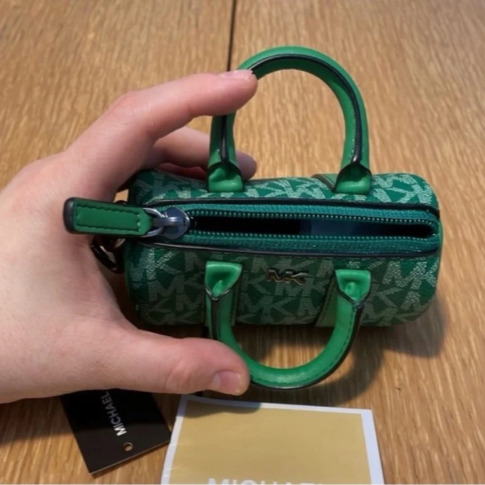 NWT Michael Kors Green Micro Duffle KeyFob - Picture 13 of 16